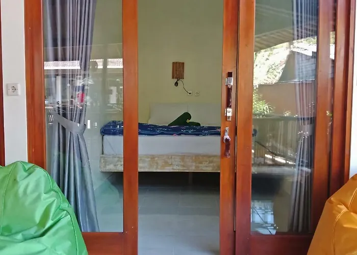 Backpackers Home Amed